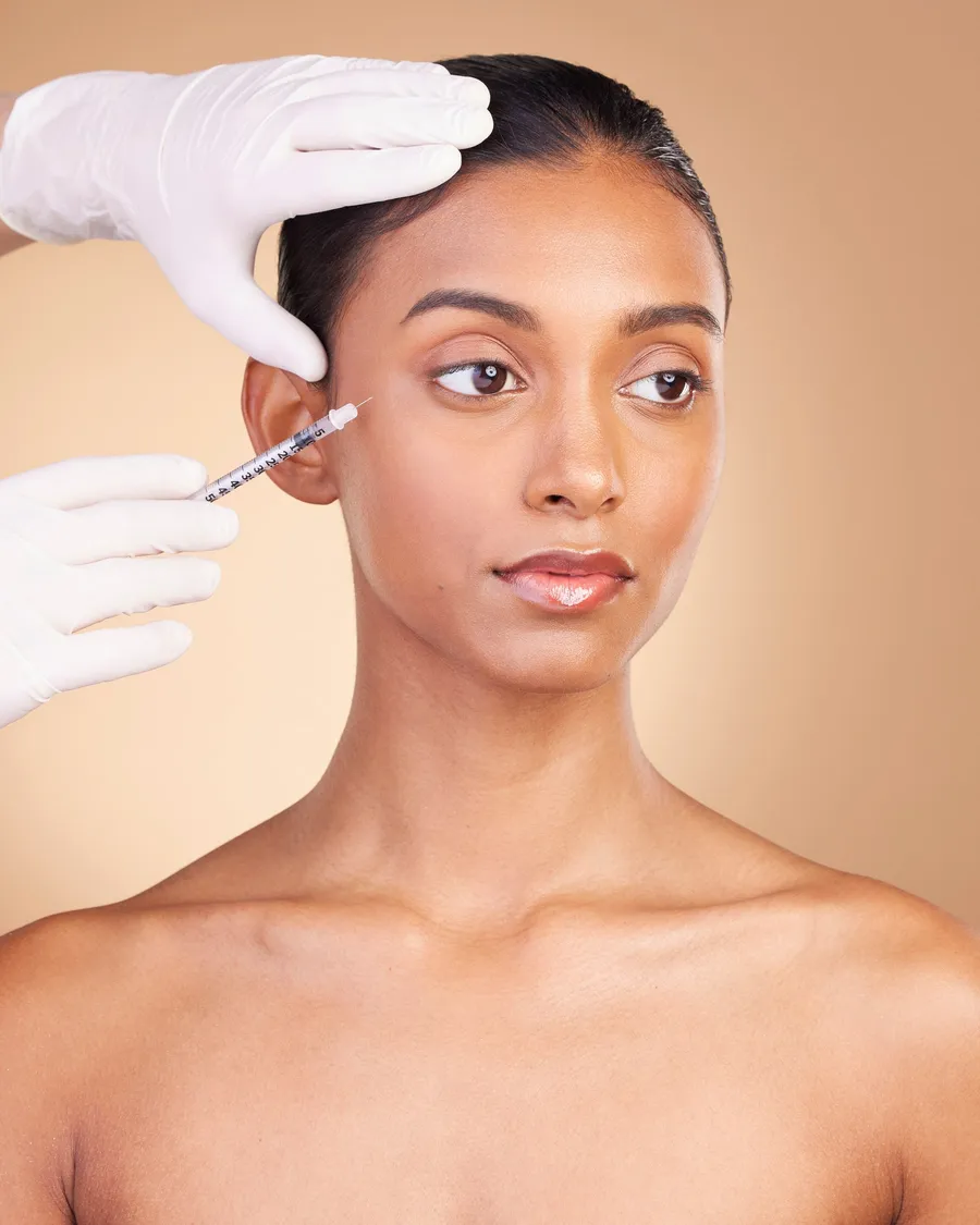 Mesobotox-Behandlung mit oberflächlichen Mikroinjektionen bei AS Clinic Berlin