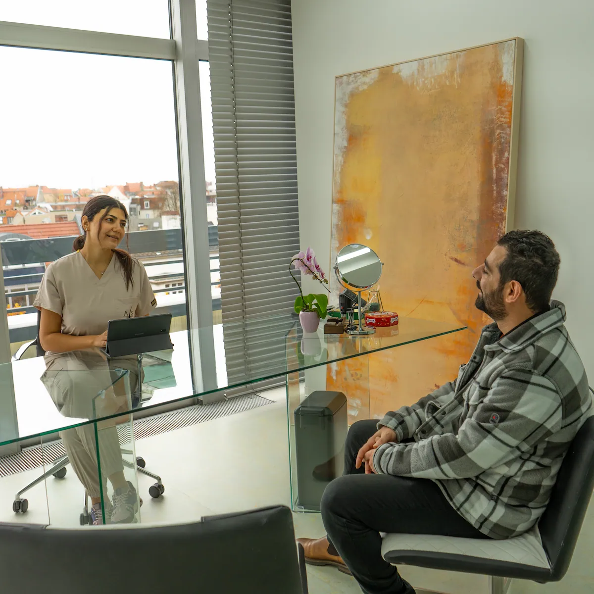 Beratungsgespräch in der AS Clinic Berlin